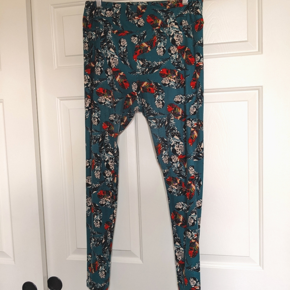 Tall and Curvy Lularoe Dark Green Leggings with Orange, Black and White Feathers